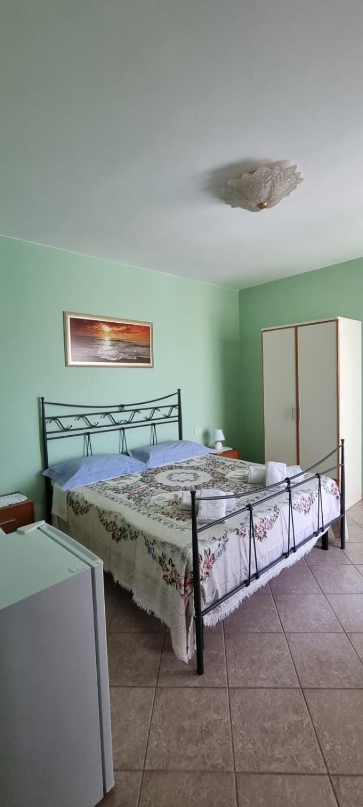 سارزانا Villa Naclerio المظهر الخارجي الصورة