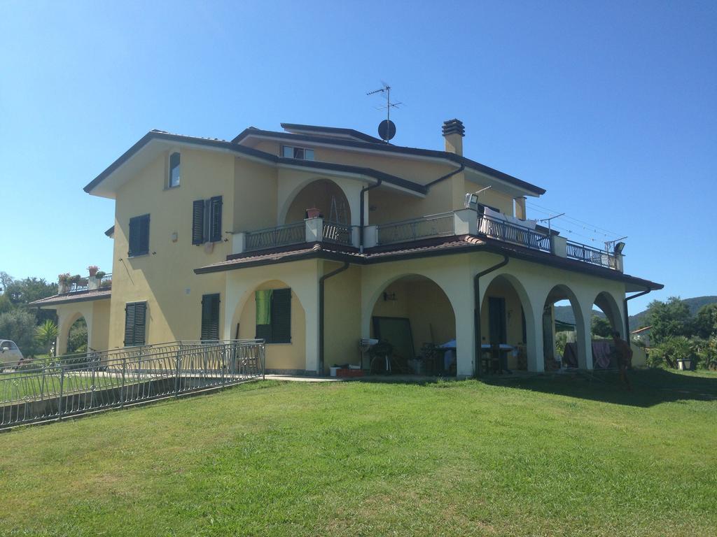 سارزانا Villa Naclerio المظهر الخارجي الصورة